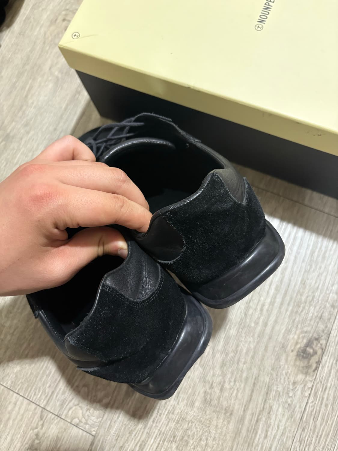 페몬트 노운 스퀘어토 프라다스포츠 맛 상품이미지5