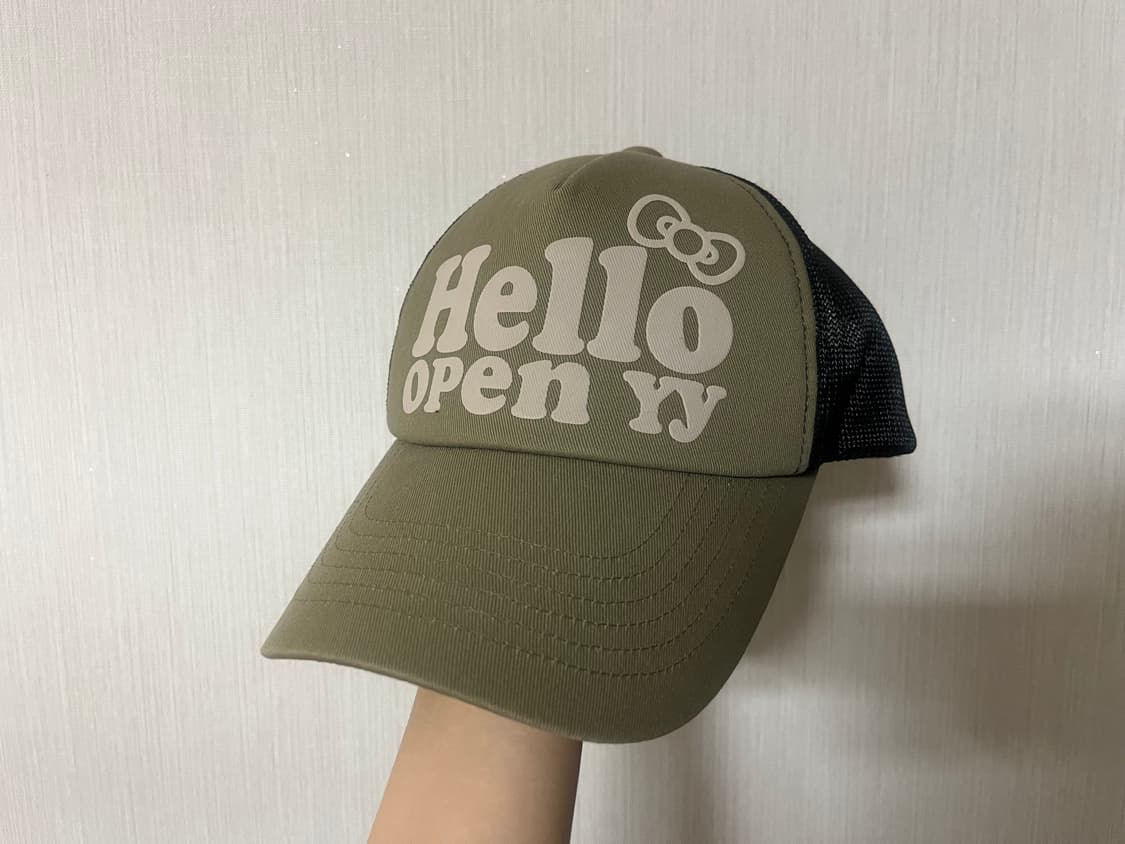 HELLO KITTY X YY HELLO TRUCKER CAP, KHAK 상품이미지4