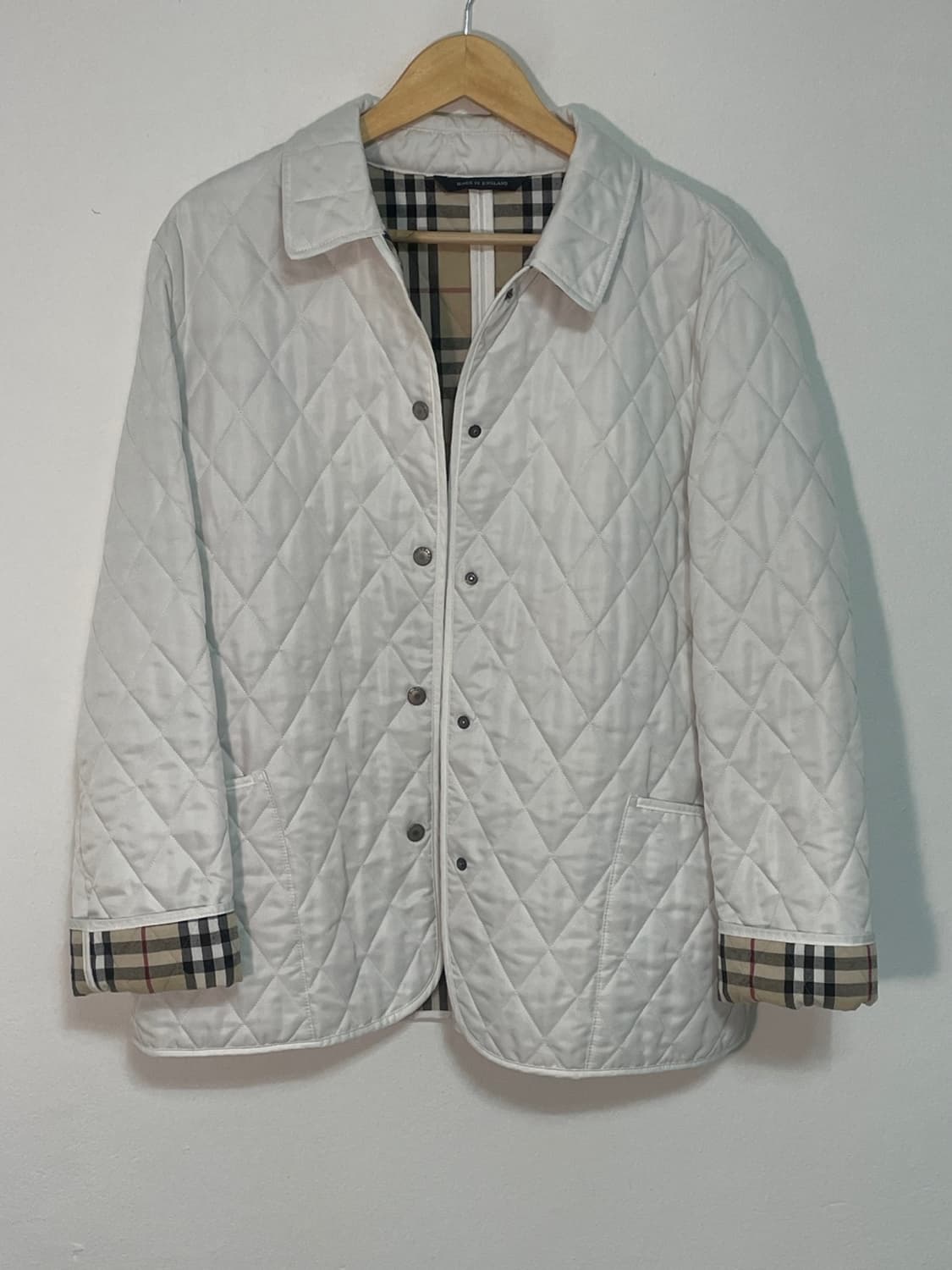 버버리 노바체크 퀼팅 자켓
 상품이미지4