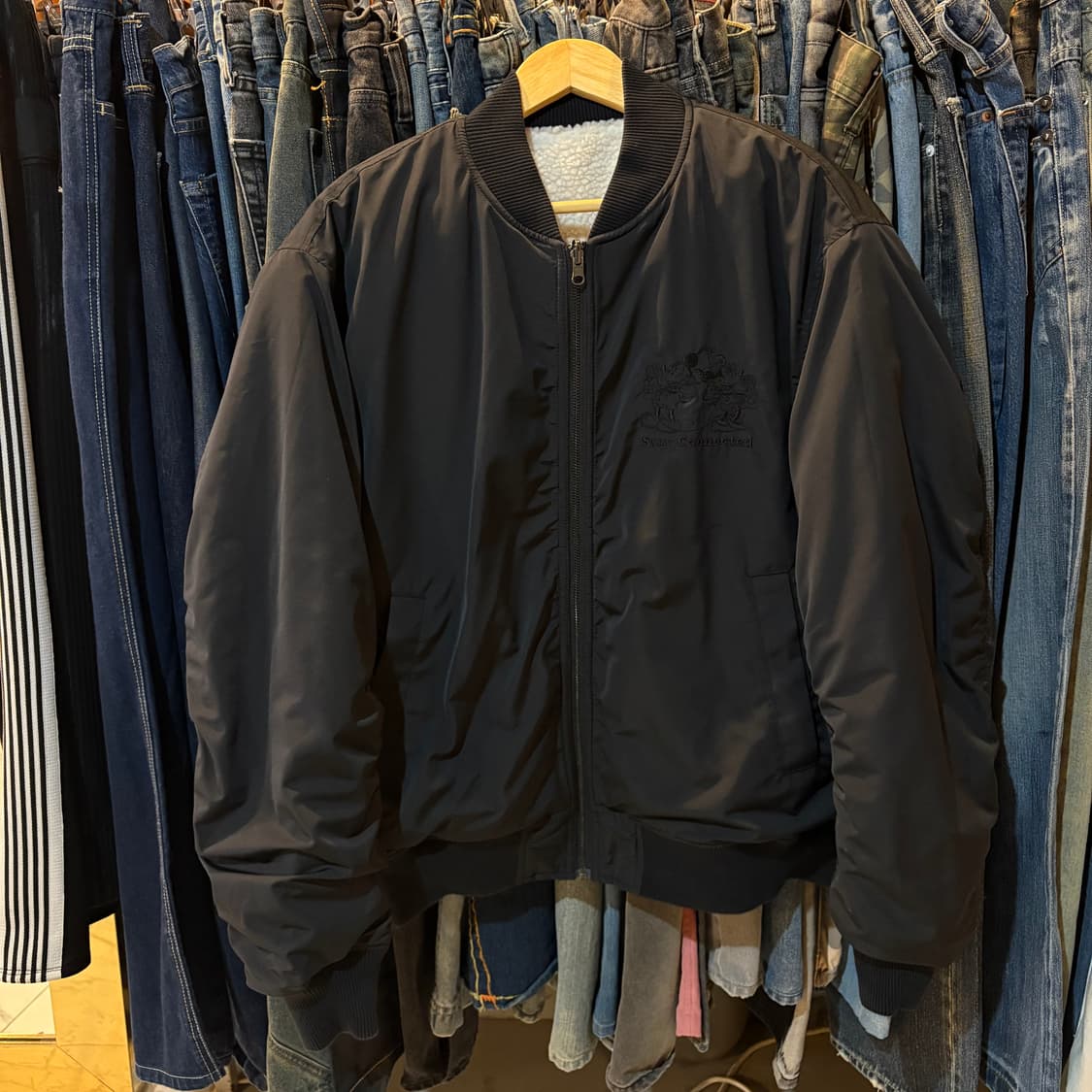 리바이스 x 디즈니 콜라보 리버시블 항공점퍼 상품이미지1