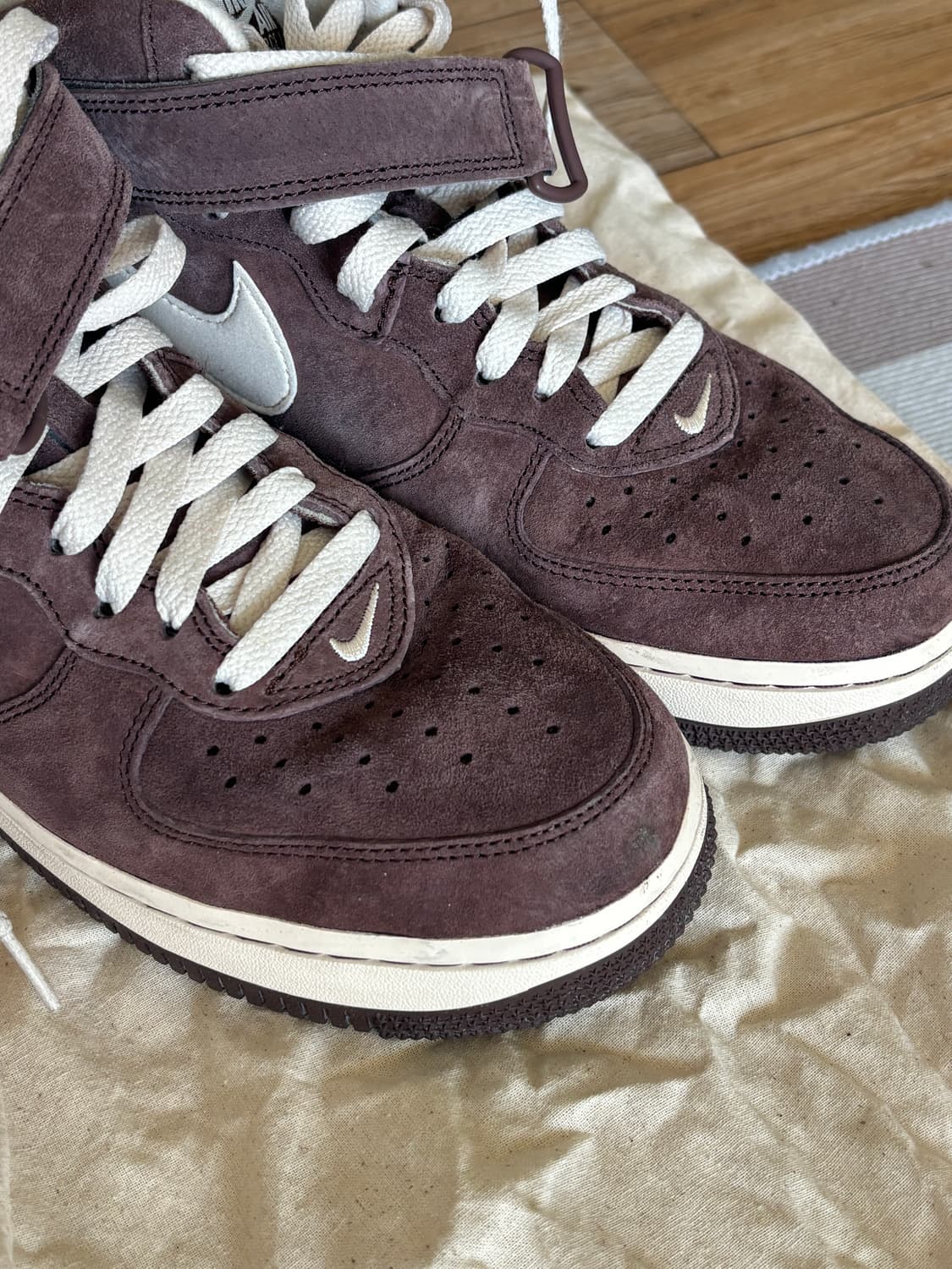 나이키 에어포스1 미드 07 QS 초콜릿 260 상품이미지2