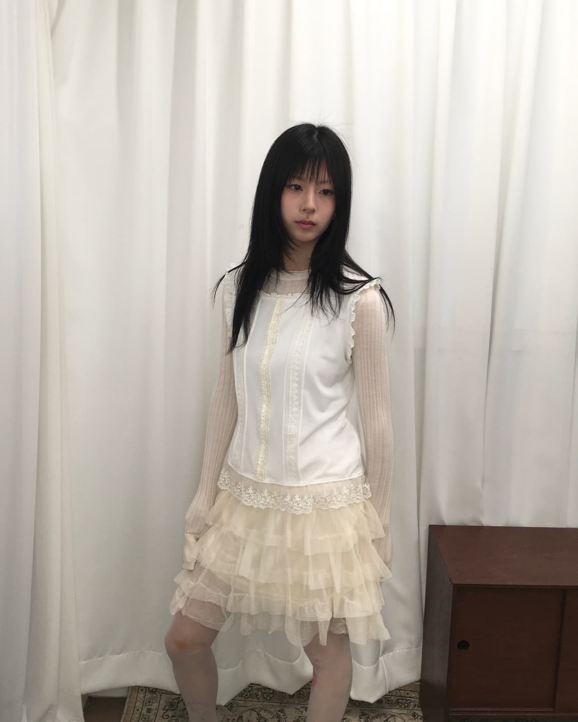 화이트 레이스 슬리브리스 상품이미지1