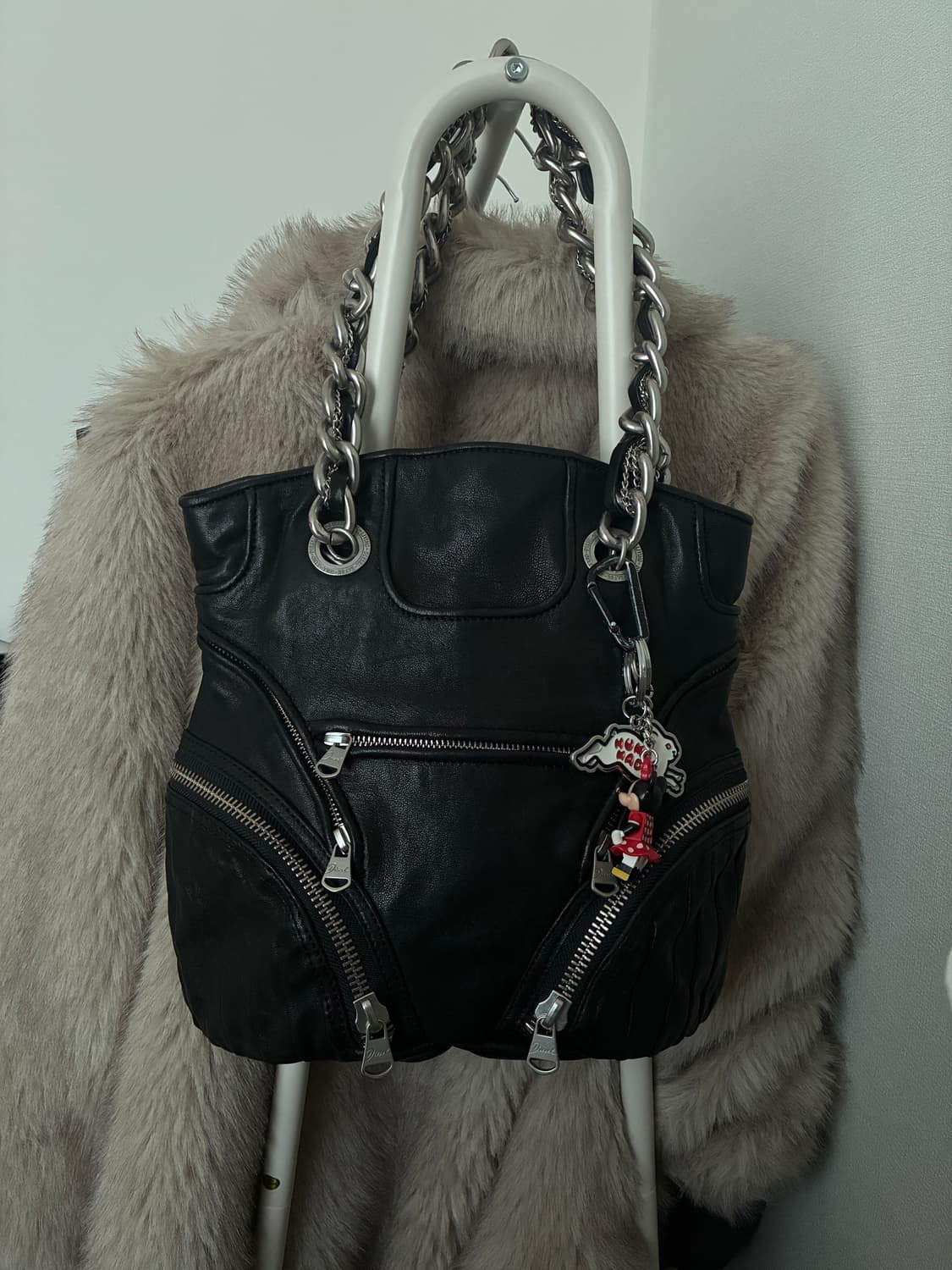 디젤 체인 숄더백 상품이미지1