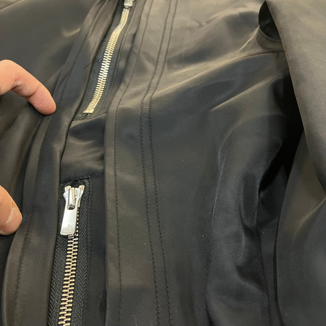 파프롬왓 블랙 나일론 써클 코트 2size (택O) 상품이미지5