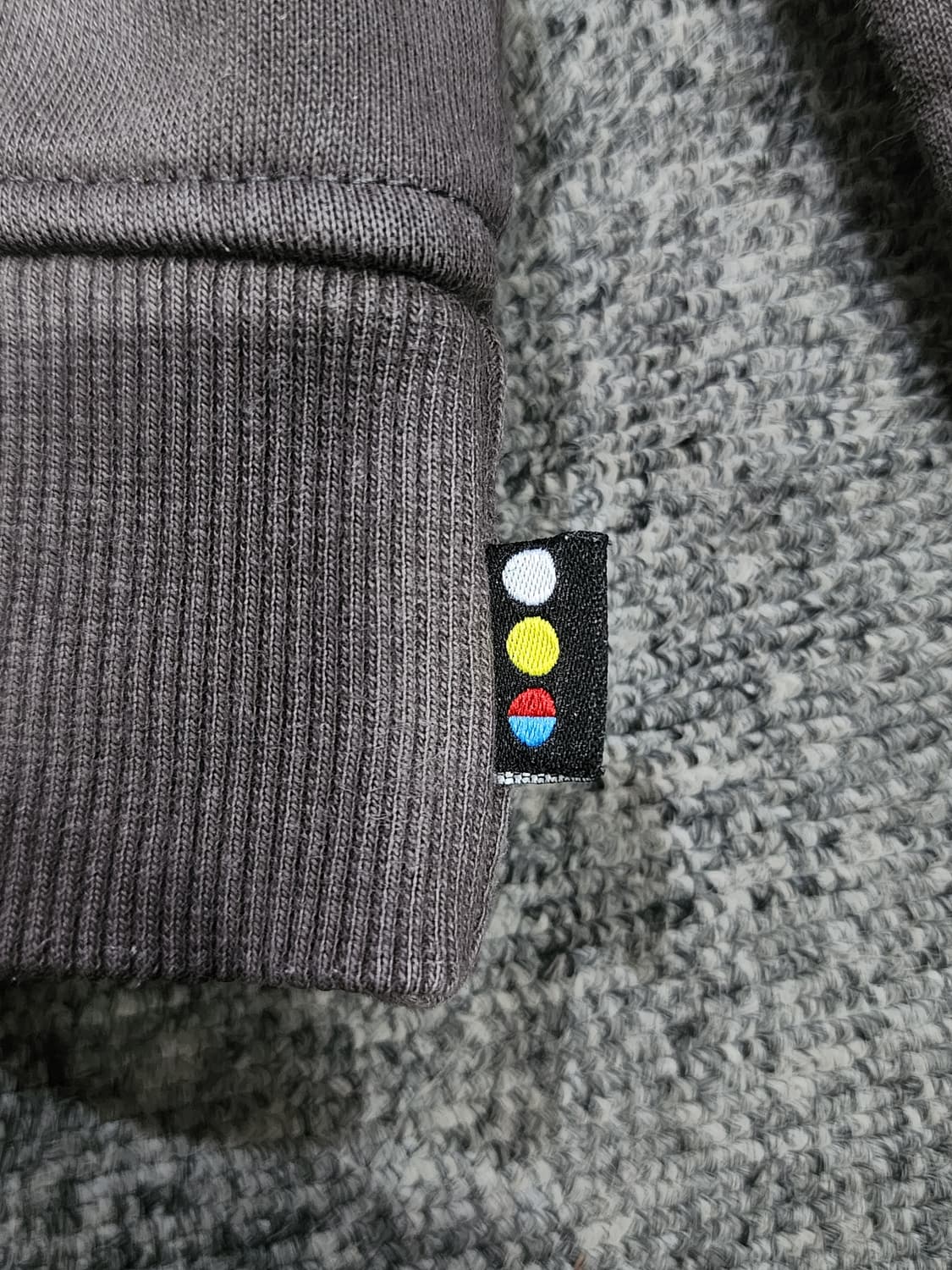 아이앱 스튜디오 기모 후드티 S 차콜 상품이미지4