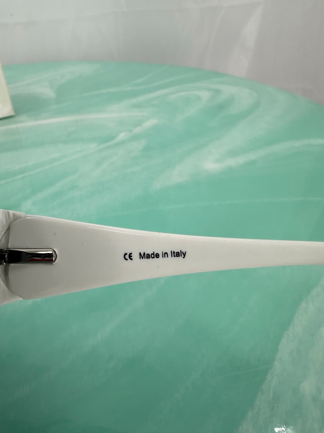 [새상품 무료배송] 정품 지방시 Made in Italy 선글라스 상품이미지6