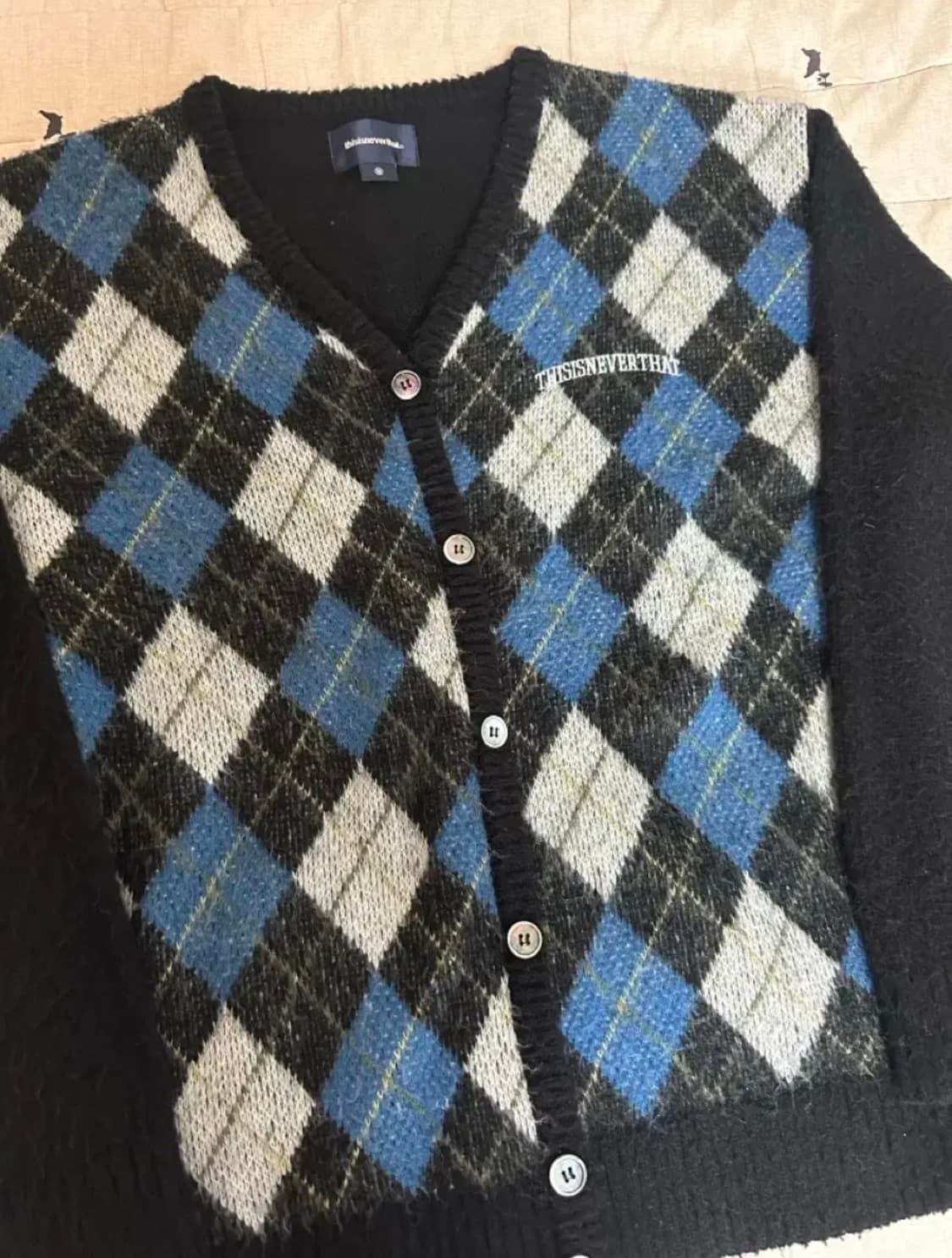 디스이즈네버댓 아가일 가디건 M 상품이미지1