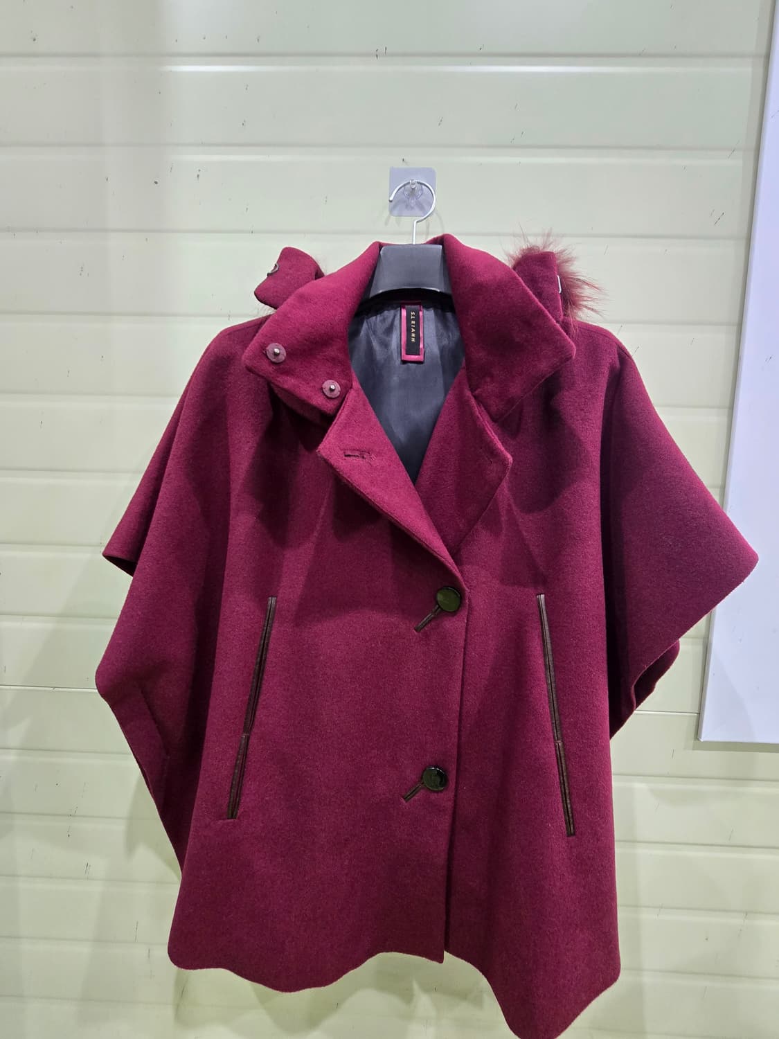 버건디 케이프 모직 코트 FREE 상품이미지1