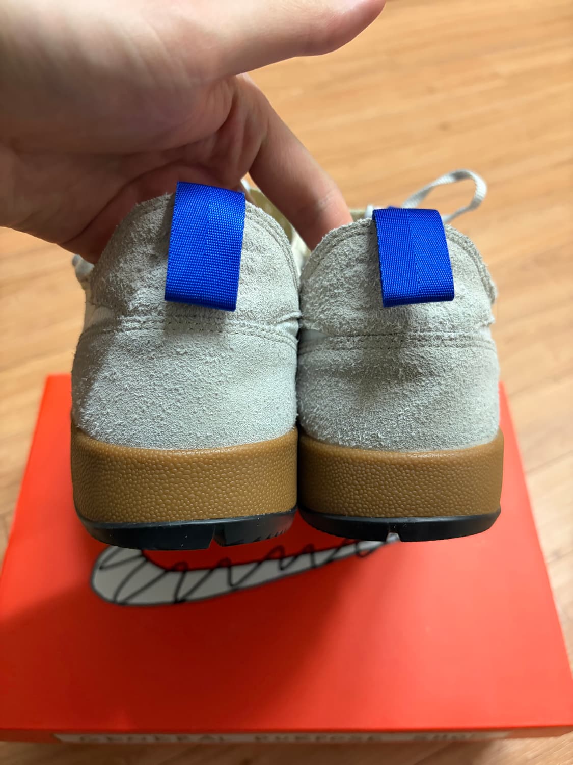 [285] 나이키 x 톰 삭스 제너럴 퍼포즈 슈 라이트 크림 상품이미지8