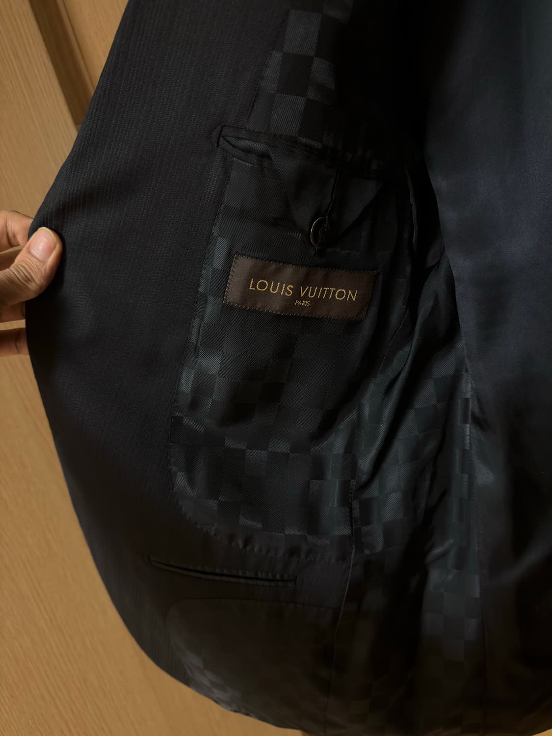 루이비통 블랙 블레이저 50 상품이미지5