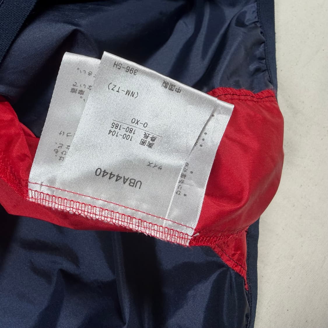 엄브로 바람막이 웜업 피스테 상품이미지3