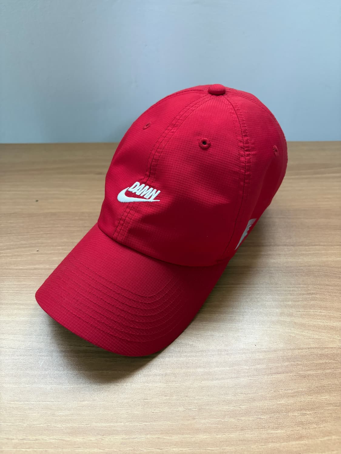 나이키 x 켄드릭라마 볼캡 레드 상품이미지1