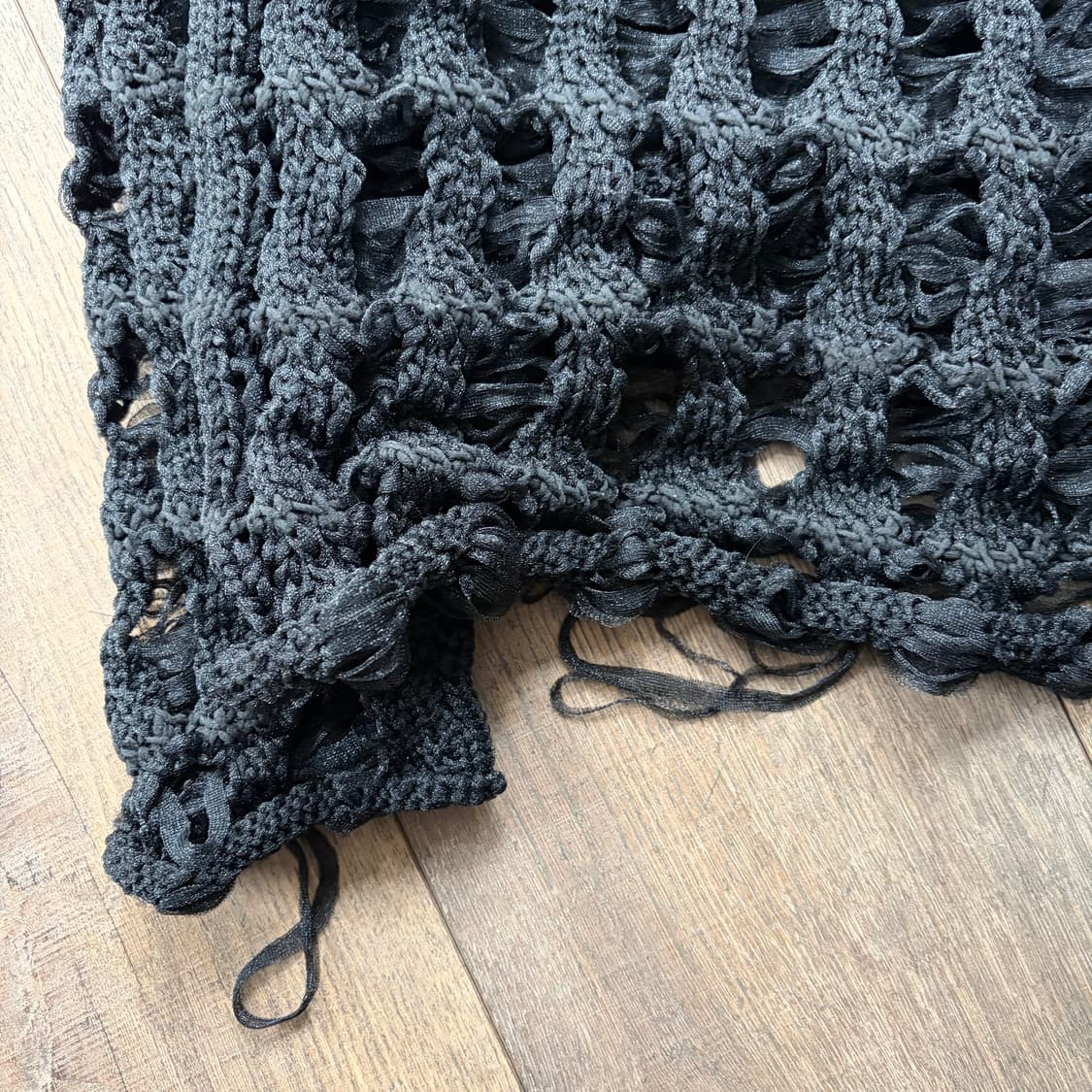 Tulle Layered Hole Knit 상품이미지3