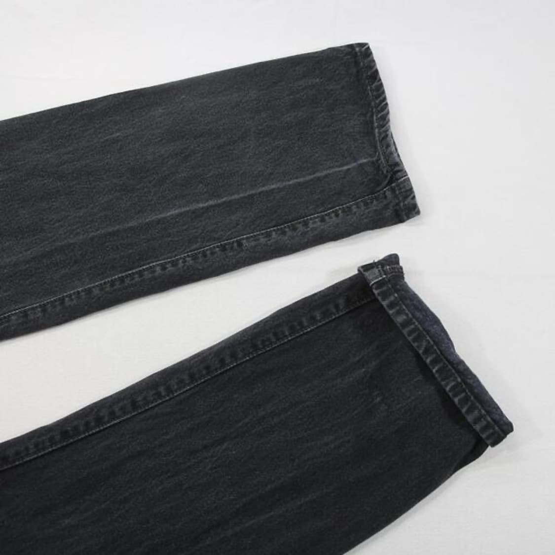 (착용컷) 리바이스 501 흑청 (남성용 31-32) 상품이미지10