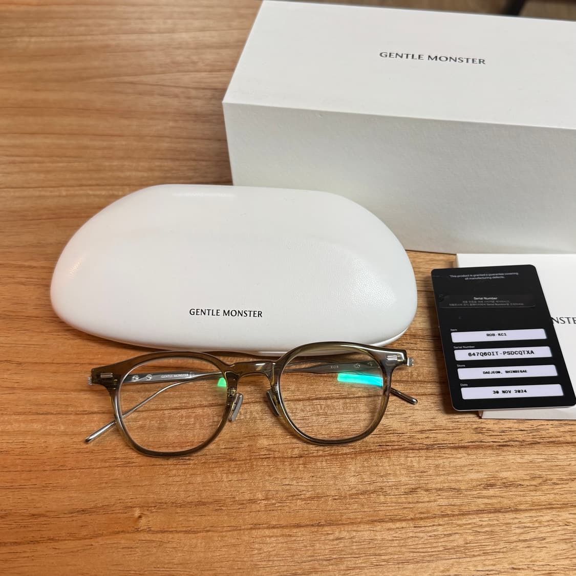 젠틀몬스터 rob-kc1 카키 상품이미지4