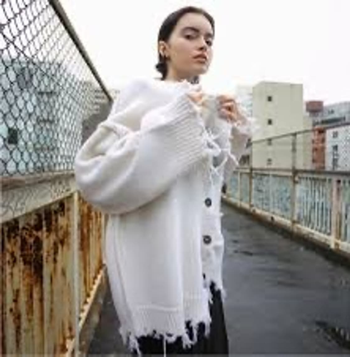 퍼버즈  Crash Wide Knit Cardigan 상품이미지1