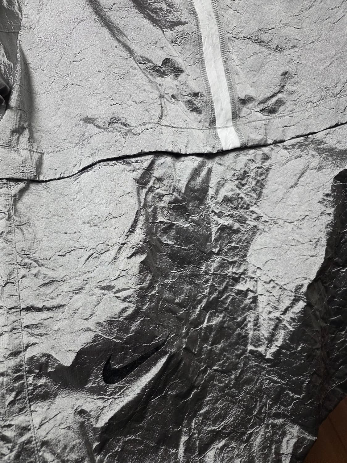 [L]나이키 실버 테크팩 우븐 바람막이 상품이미지3