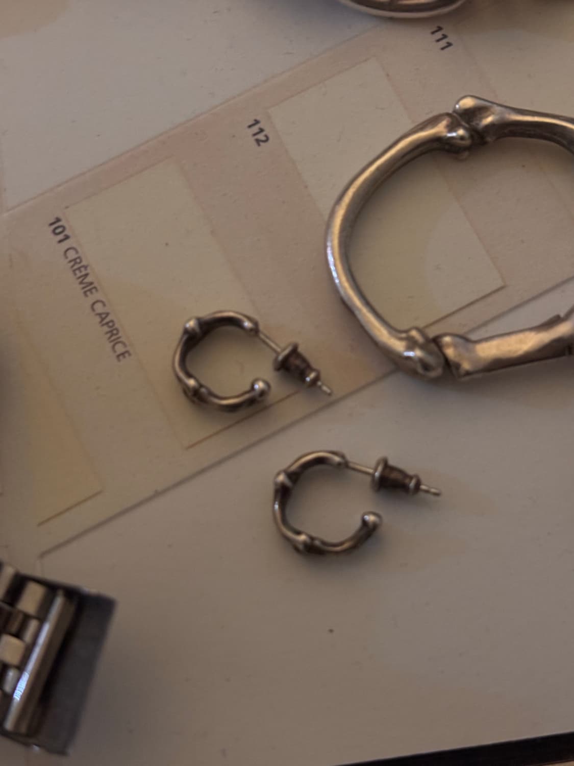 솔로이스트 본 이어링 한쌍 상품이미지1