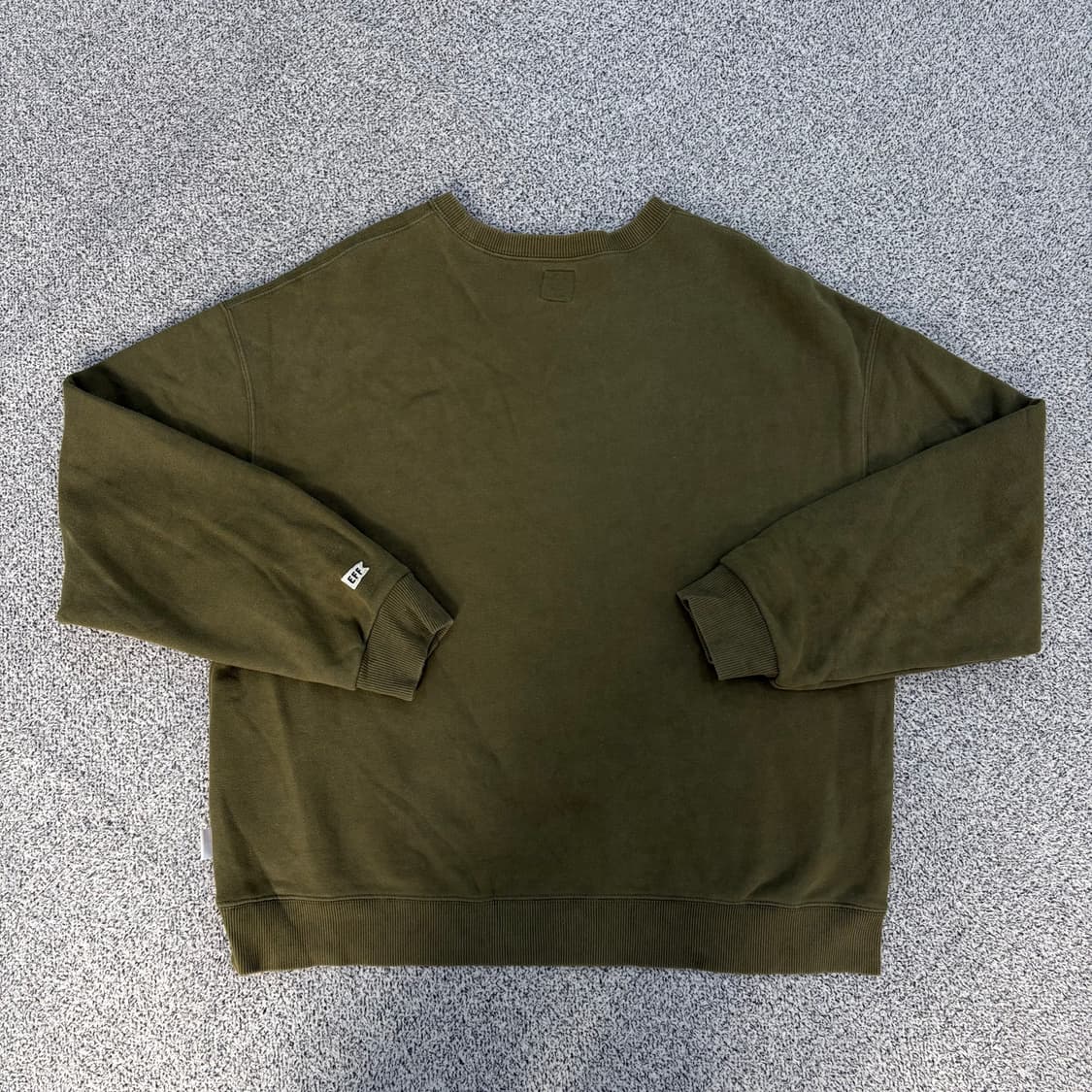 L 이벳필드 스몰로고 맨투맨 0303J 상품이미지3