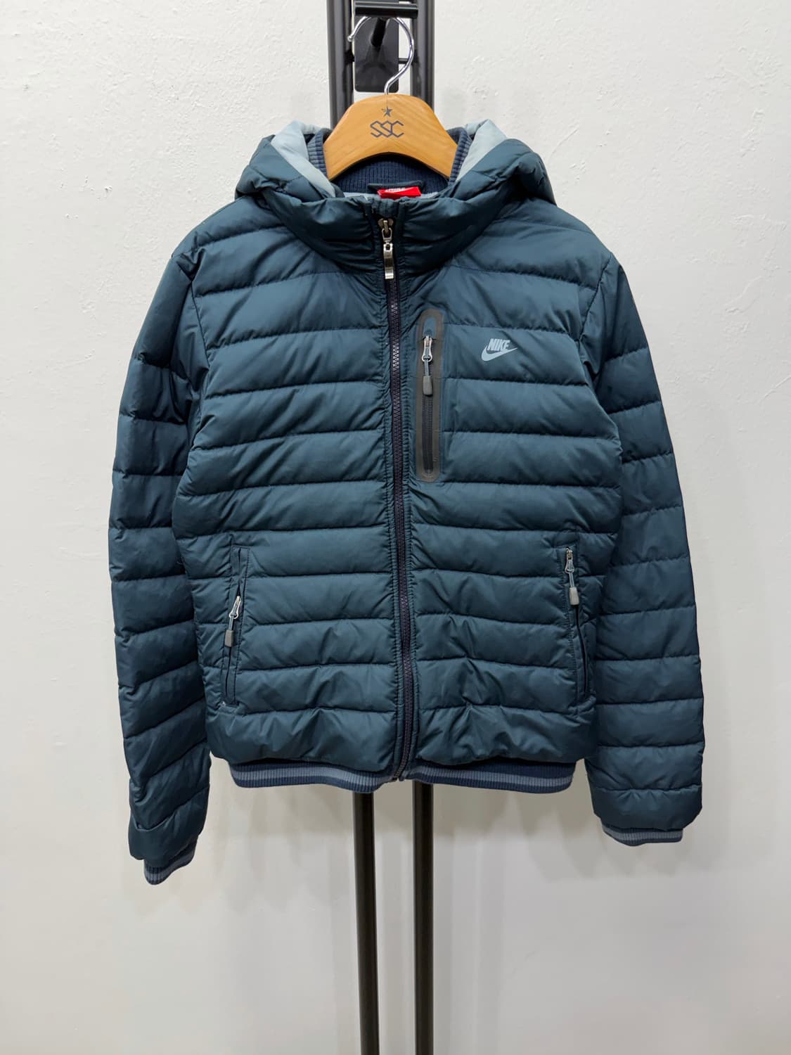 정품) 나이키 여성패딩 S 상품이미지1