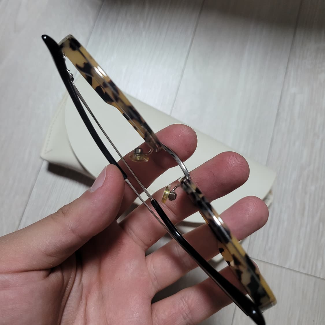 정품 젠틀몬스터 매드 크러쉬 선글라스 상품이미지9