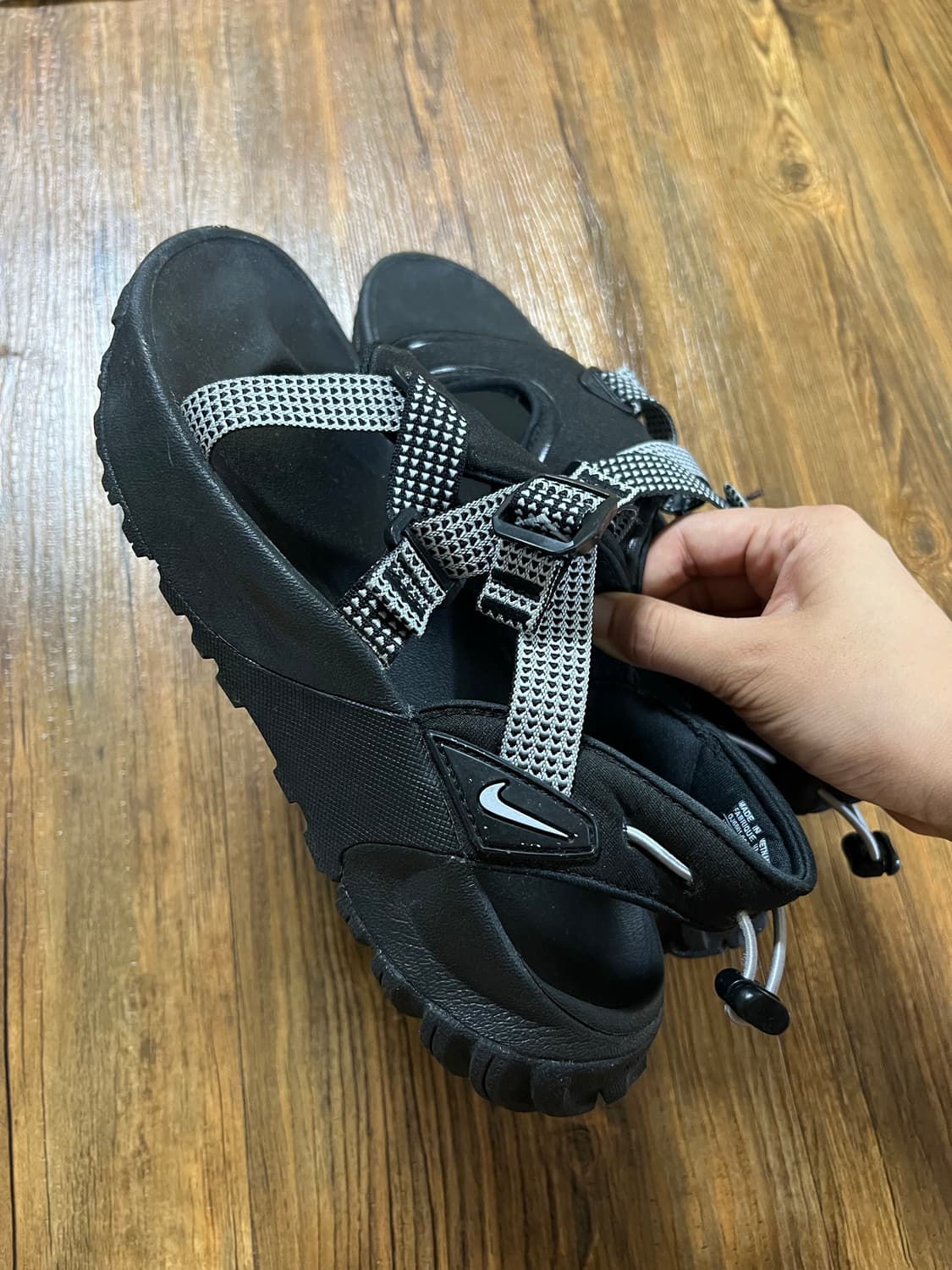 나이키 오네온타 샌들 240 상품이미지1