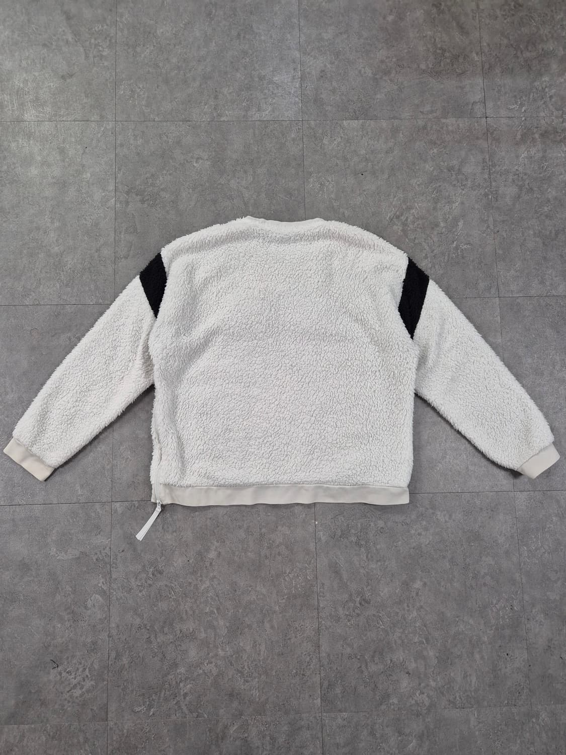 NIKE 후리스 맨투맨 상품이미지2