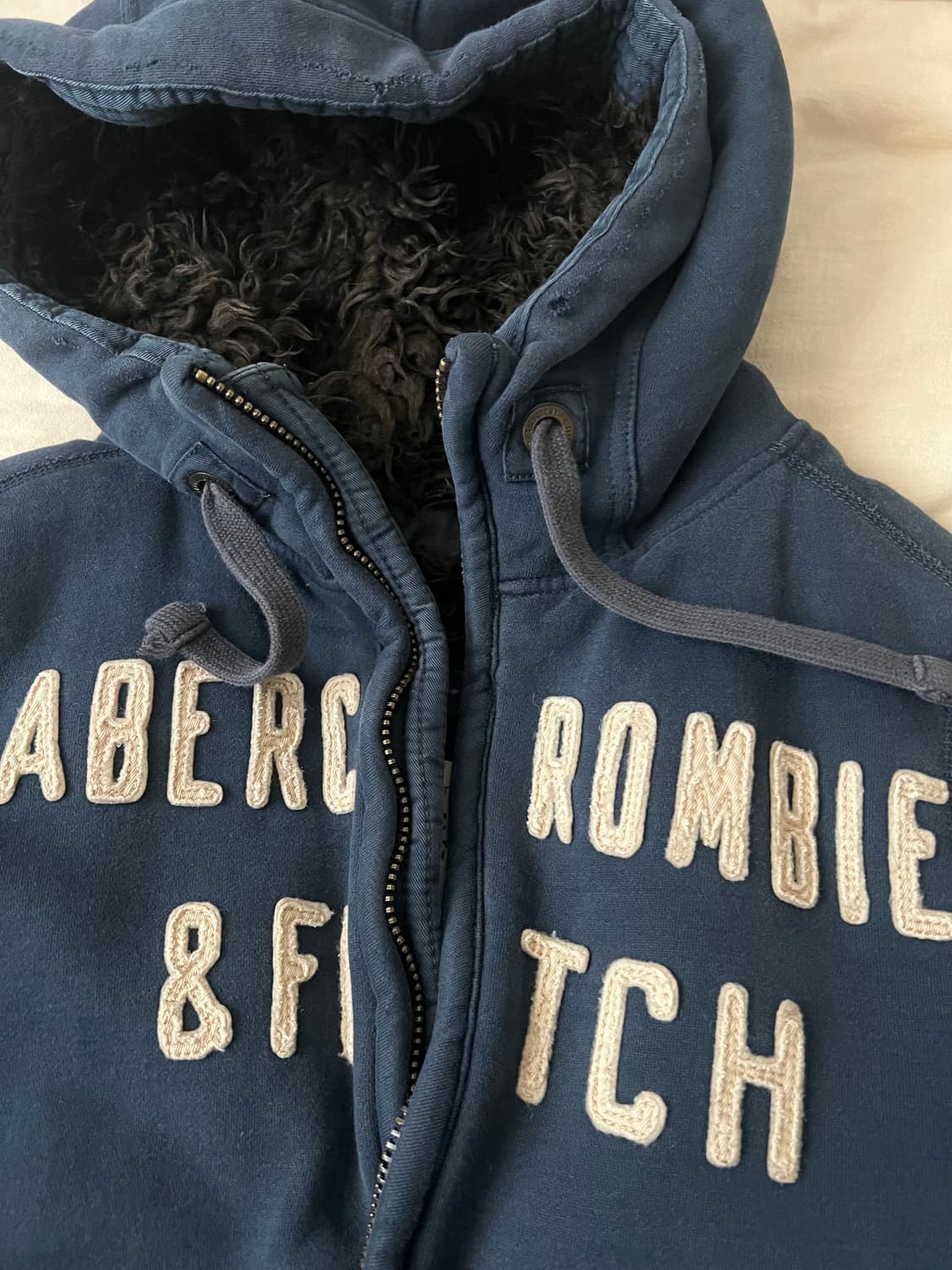 아베크롬비 울프죠 후드집업 네이비 M 상품이미지3