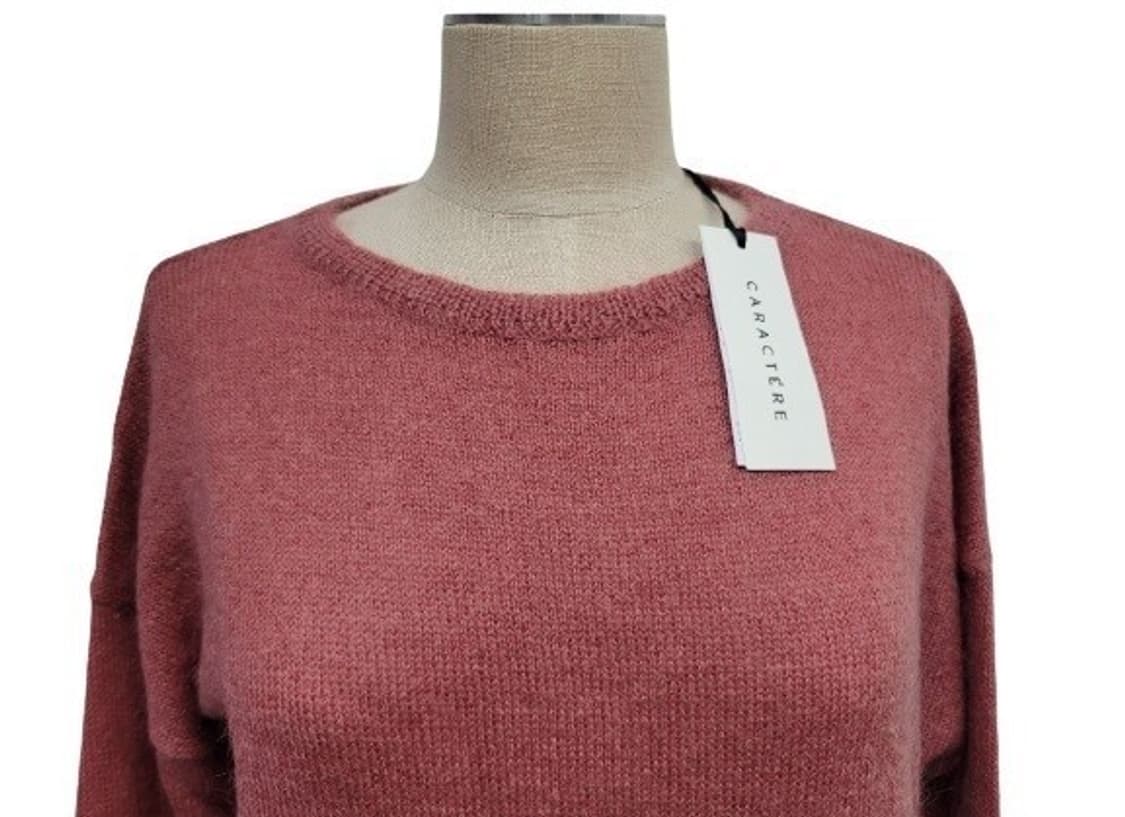 이태리 CARACTERE 까라떼레 투톤 포인트장식 니트 M 새상품
 상품이미지4