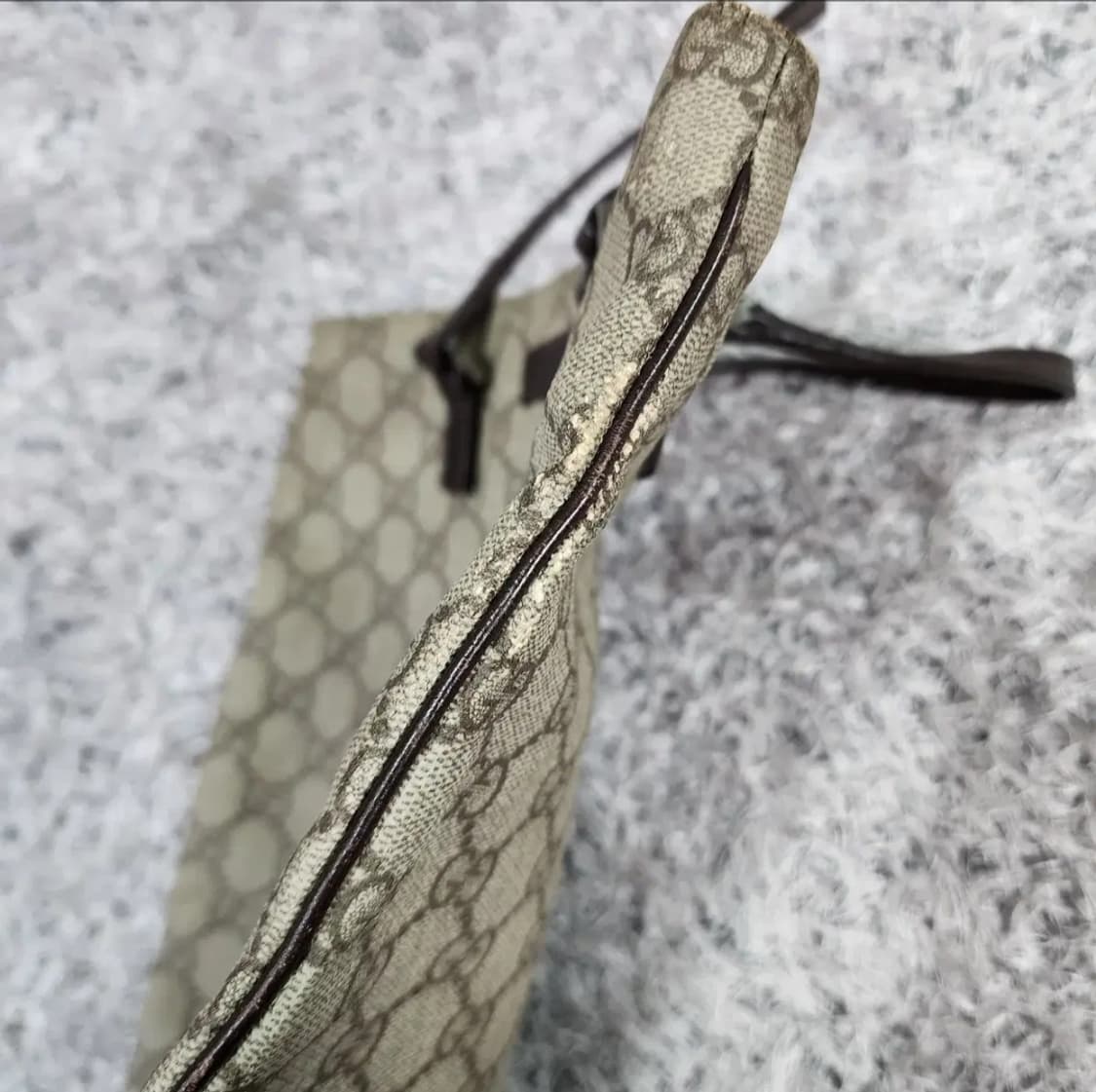 구찌 GG PVC 토드백 상품이미지7