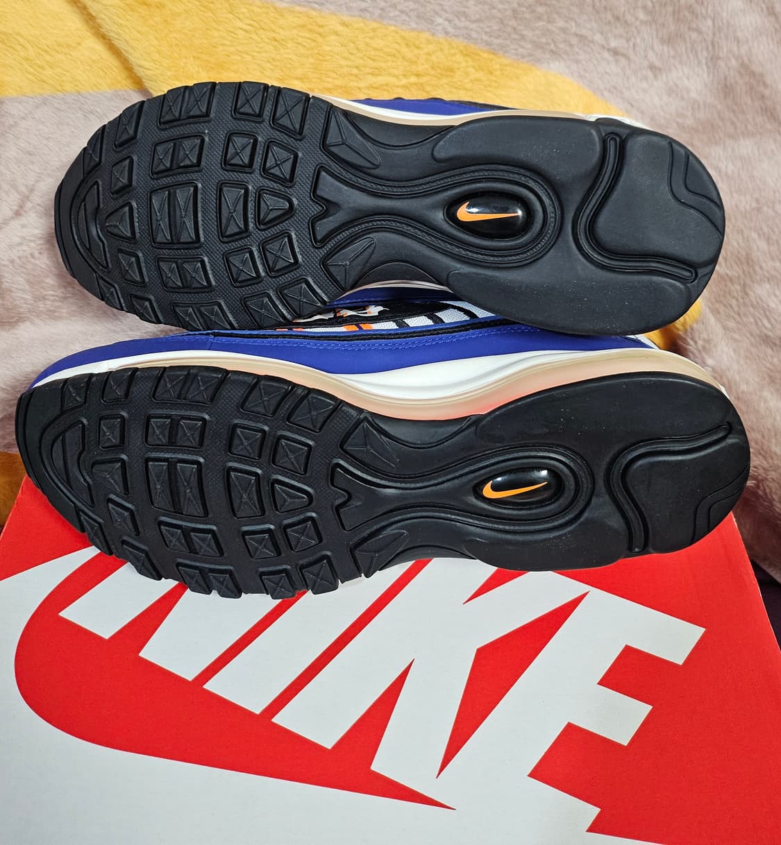 나이키 에어맥스98 닉스 (285) 상품이미지2