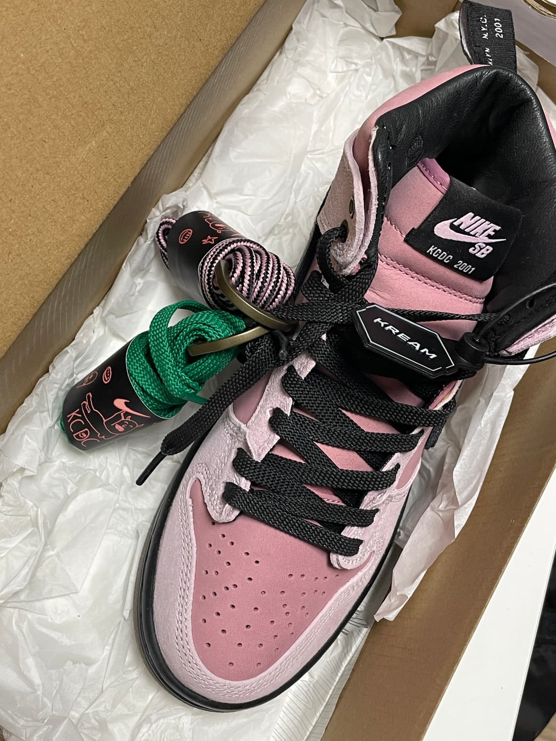 나이키 x KCDC SB 덩크 하이 프로 QS 엘리멘탈 핑크 235 상품이미지4