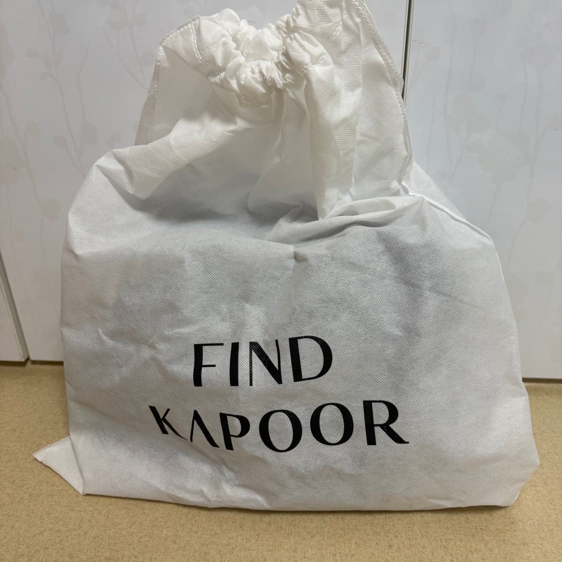 파인드카푸어 벨티 35 오버백 매트 상품이미지5