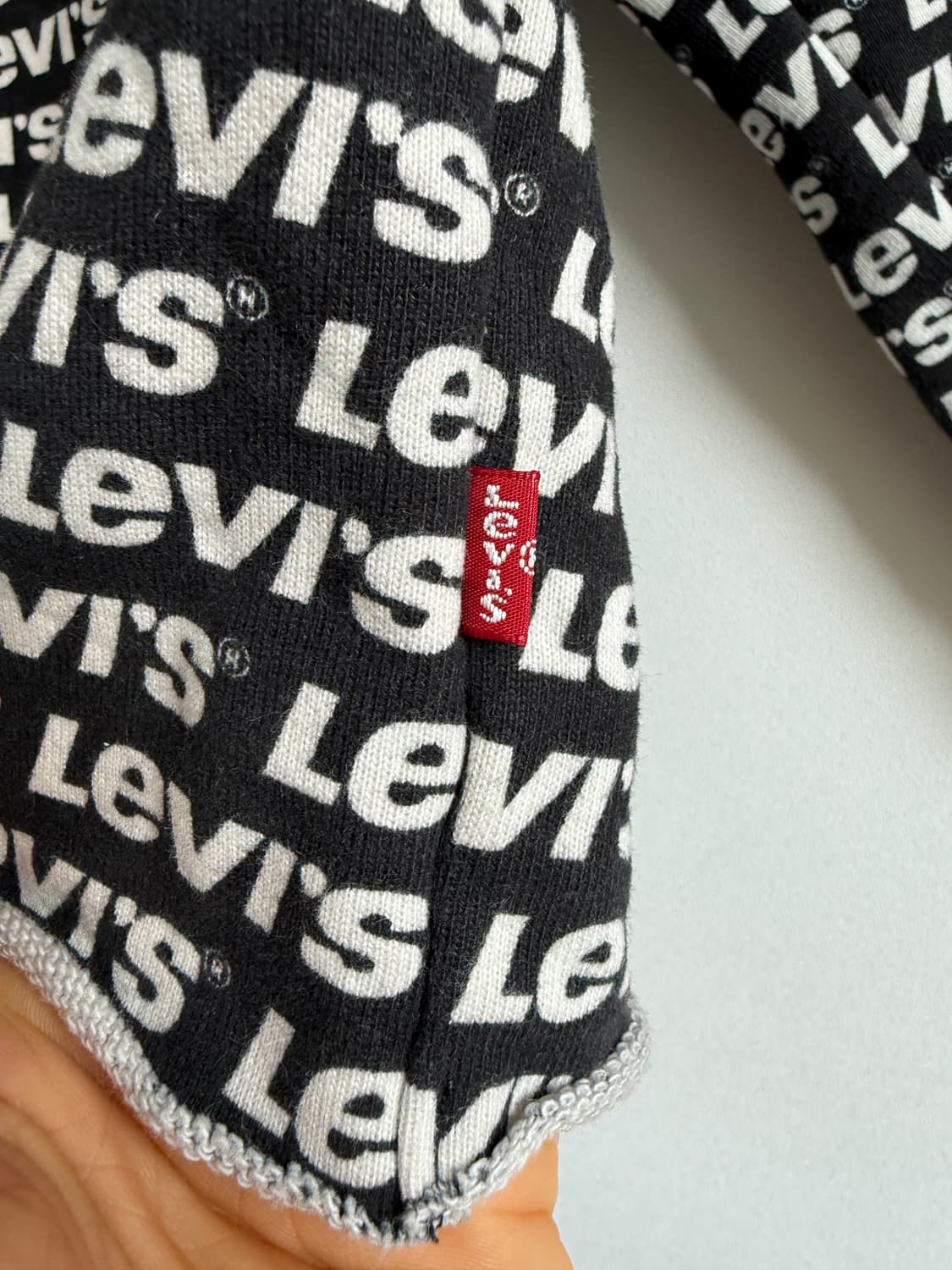 리바이스(Levi's) 모노그램 롱슬리브 상품이미지4