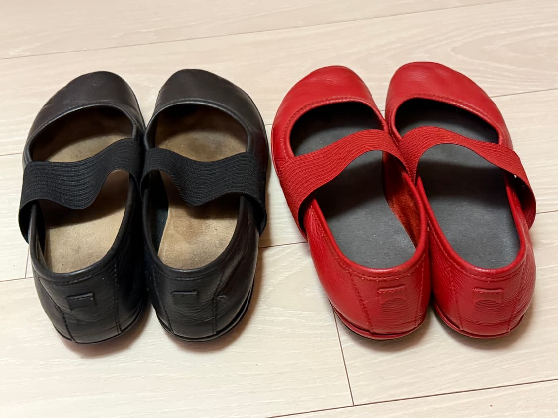 캠퍼 라이트니나 플랫슈즈 235(37) 블랙 레드 일괄 상품이미지5