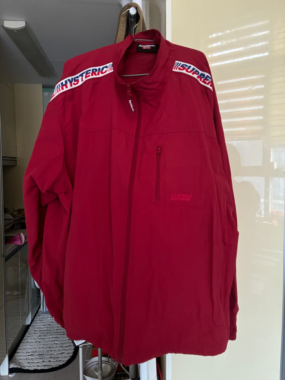 슈프림 x 히스테릭글래머 트랙자켓 (혜인착용) 상품이미지3