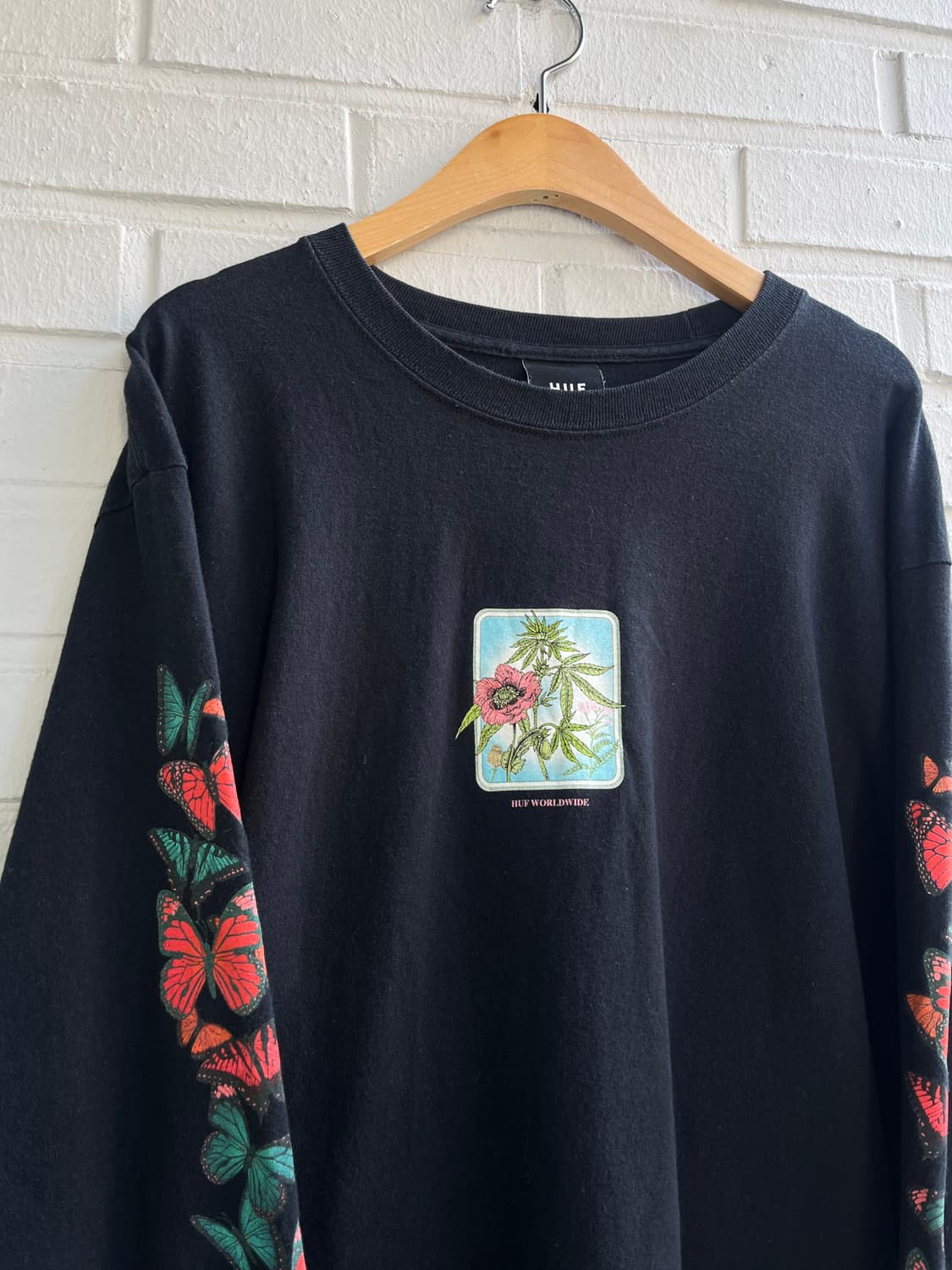 HUF long sleeve 상품이미지2