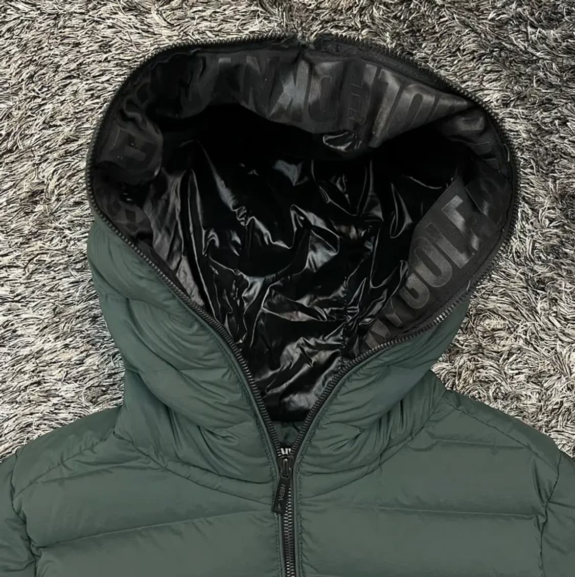 22년 DKNY 여성 골프 거위털 패딩 (L) 상품이미지2