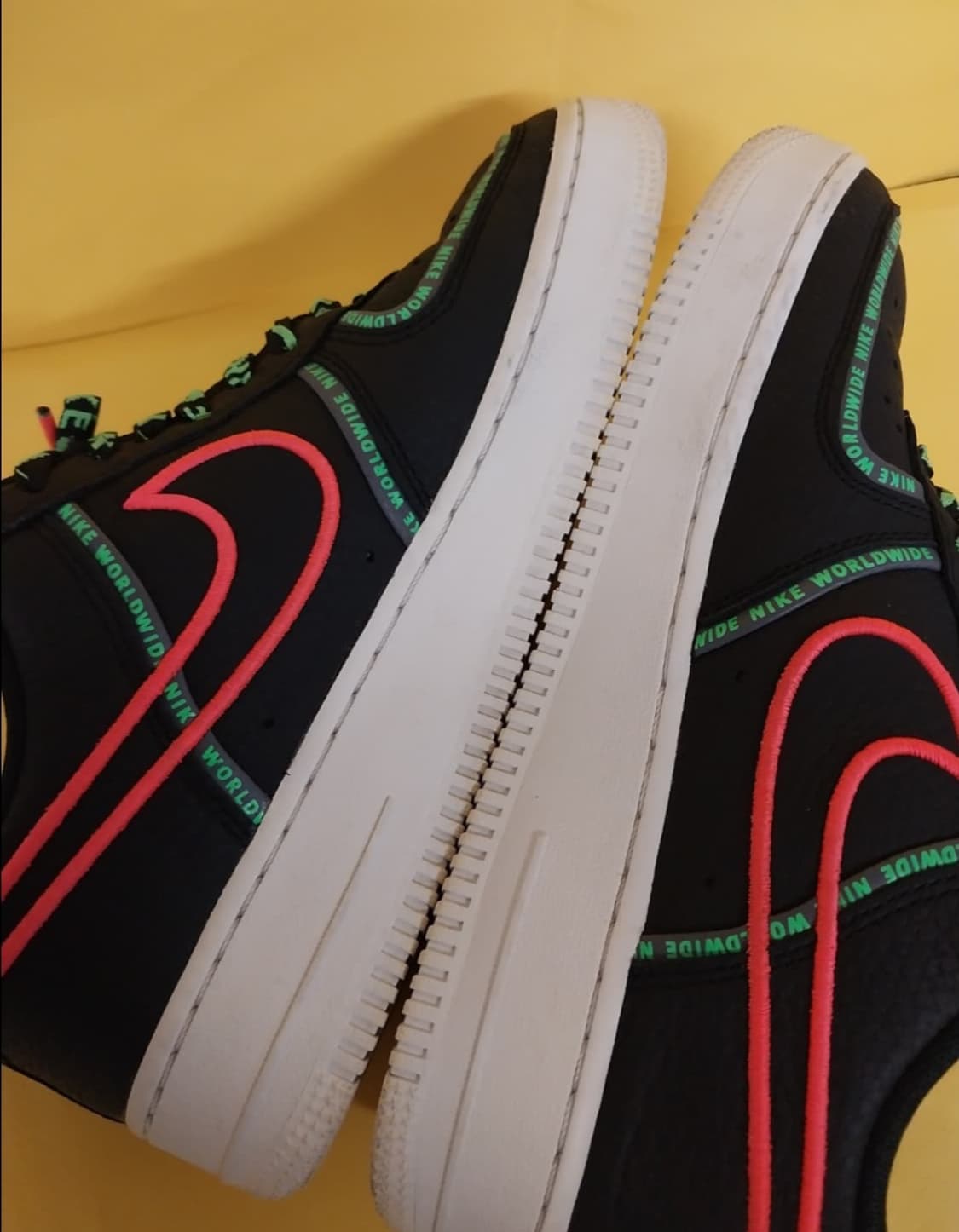 남성 나이키 에어포스1 로우 07 월드와이드 프리미엄 운동화 (255) 상품이미지7