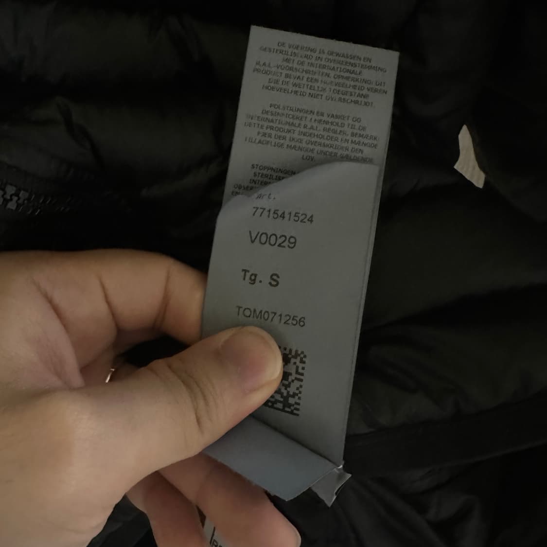 스톤아일랜드 룸우븐 논후드 경량패딩 상품이미지5