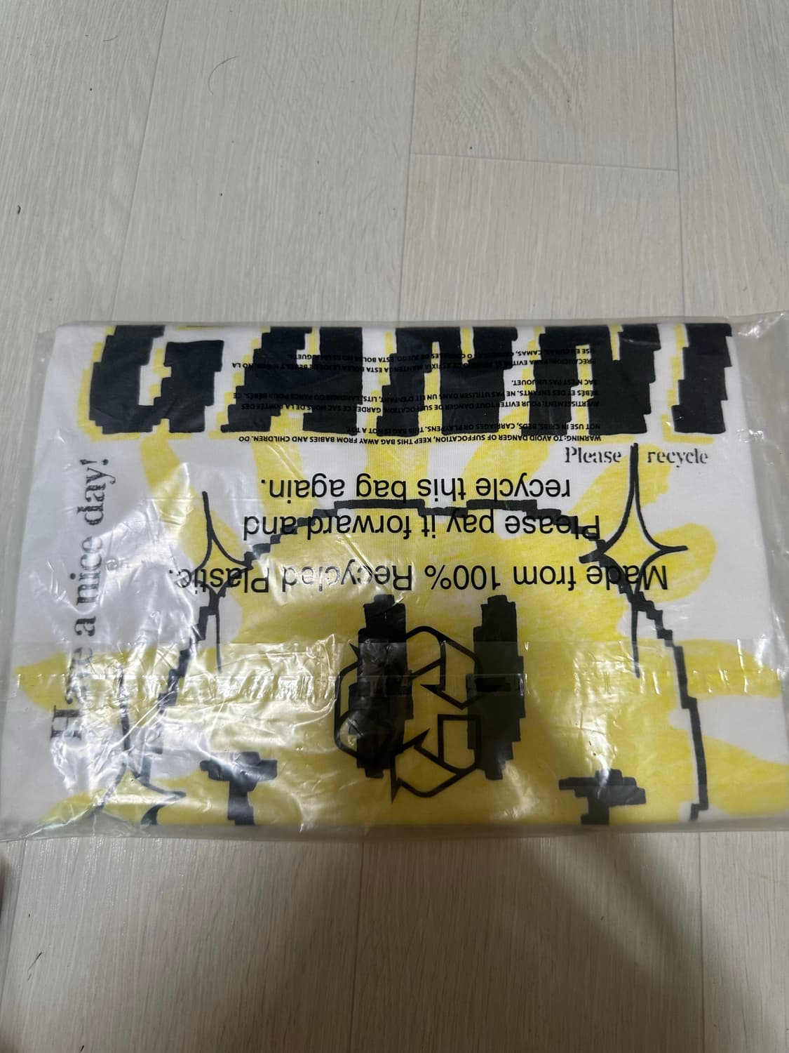 [XS] 가니 이효리 유리 착용 러브 클럽 티셔츠 브라이트 화이트 옐로우 상품이미지7