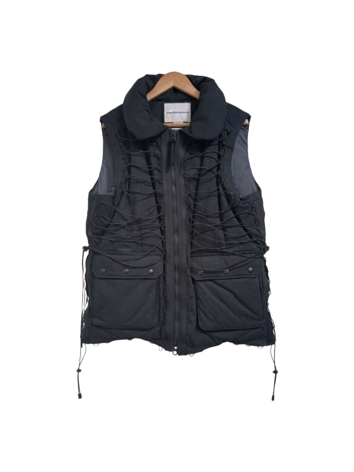 화이트마운티니어링 / 19aw 고어텍스 인피니엄 스트링 다운 베스트 블랙 상품이미지1