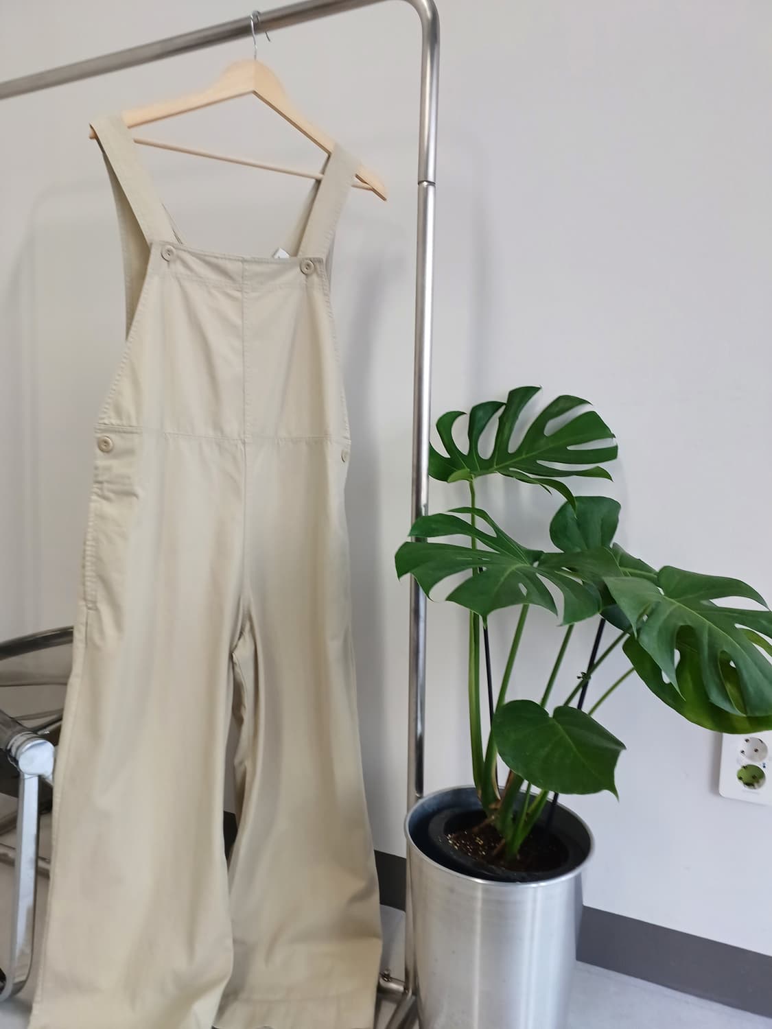 Cos코스 멜빵 랩백 와이드 점프수트 상품이미지2