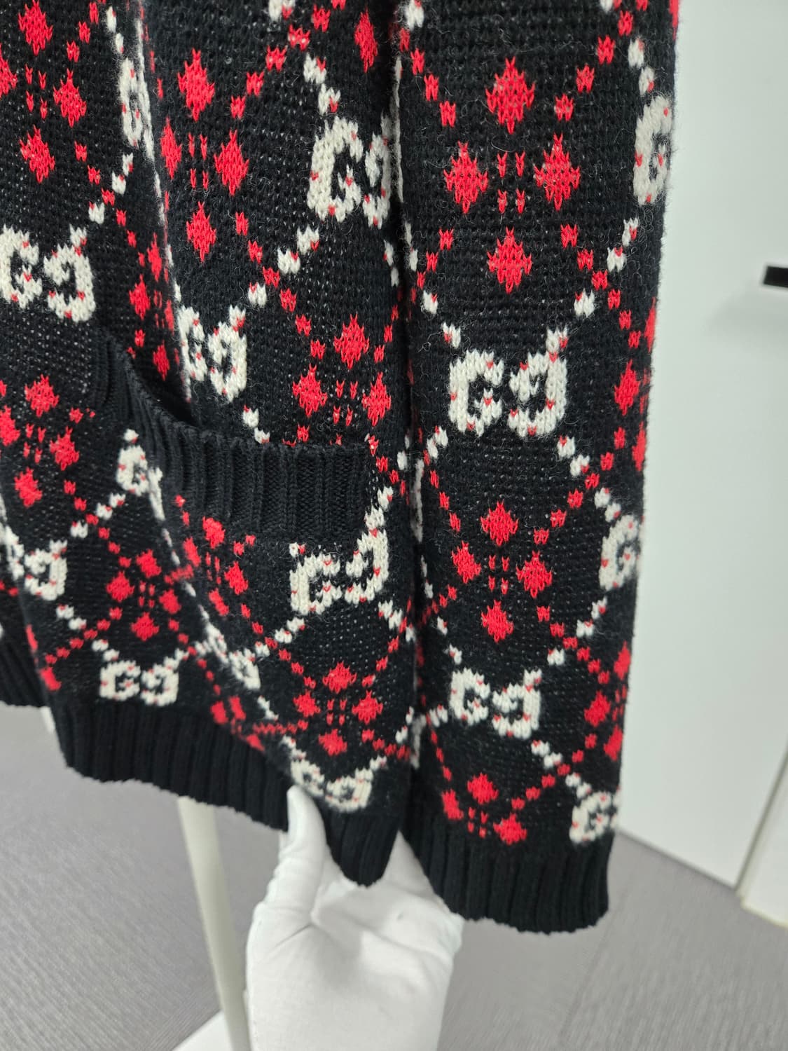 [특가][정품]구찌 시그니처 가디건 상품이미지4