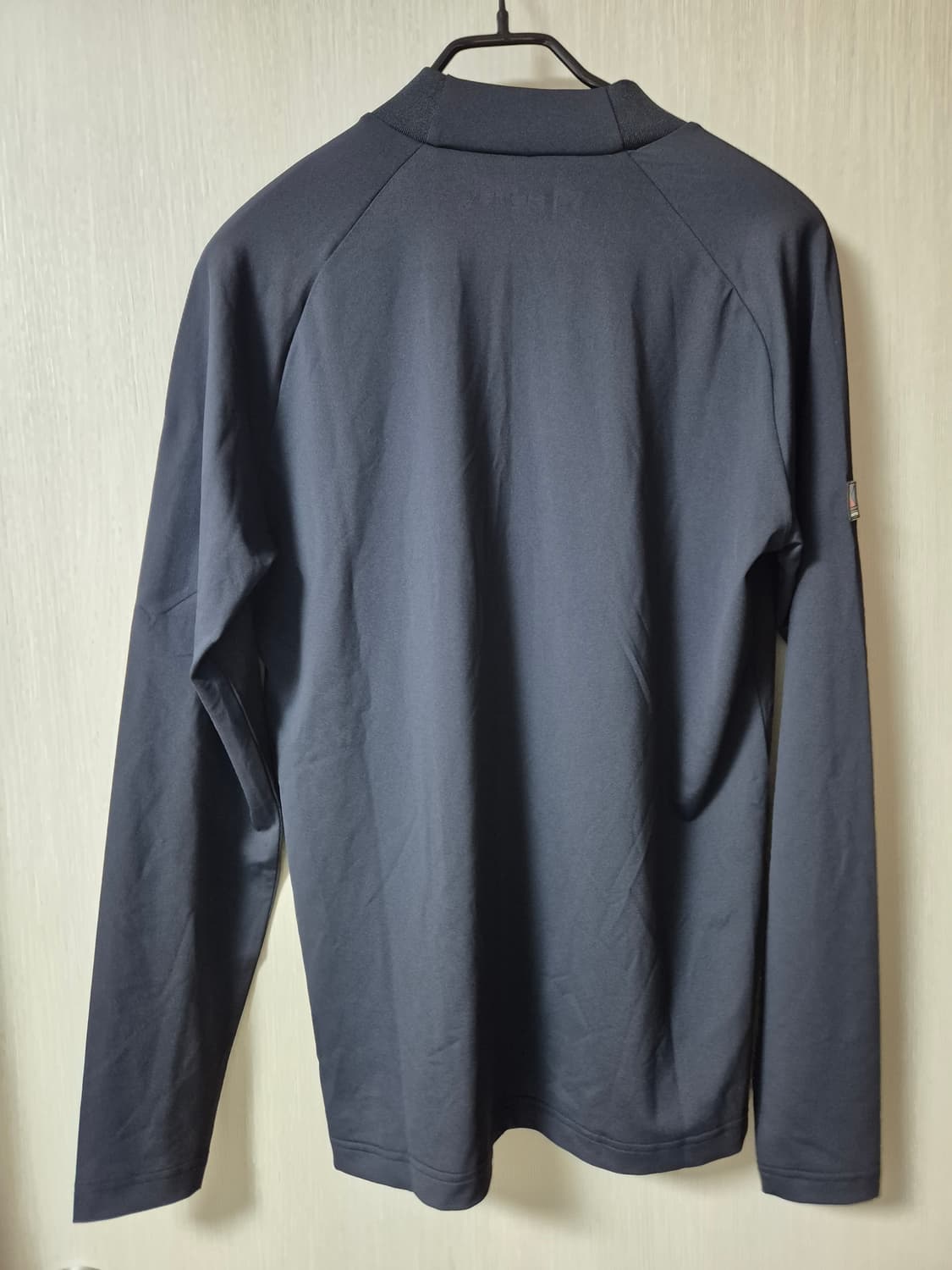 (새제품) 맨온더분 스포츠 기능성 티셔츠 하이넥긴팔 95 상품이미지2