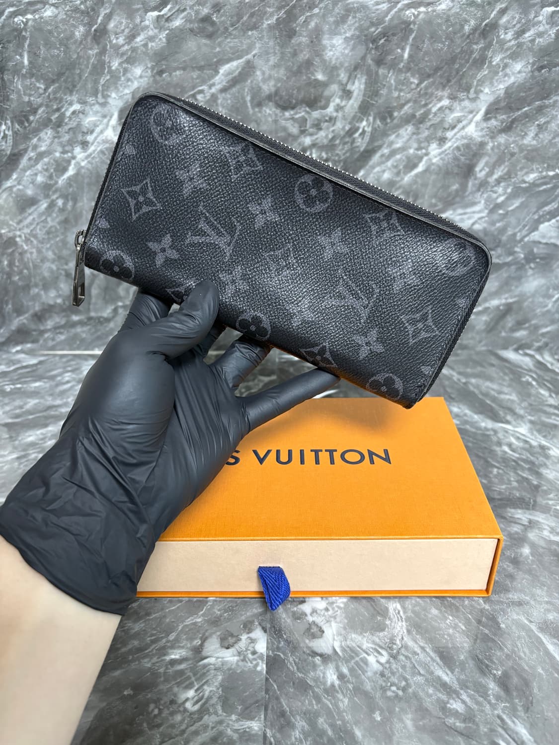 루이비통 이클립스 모노그램 지퍼돌이 장지갑 상품이미지1