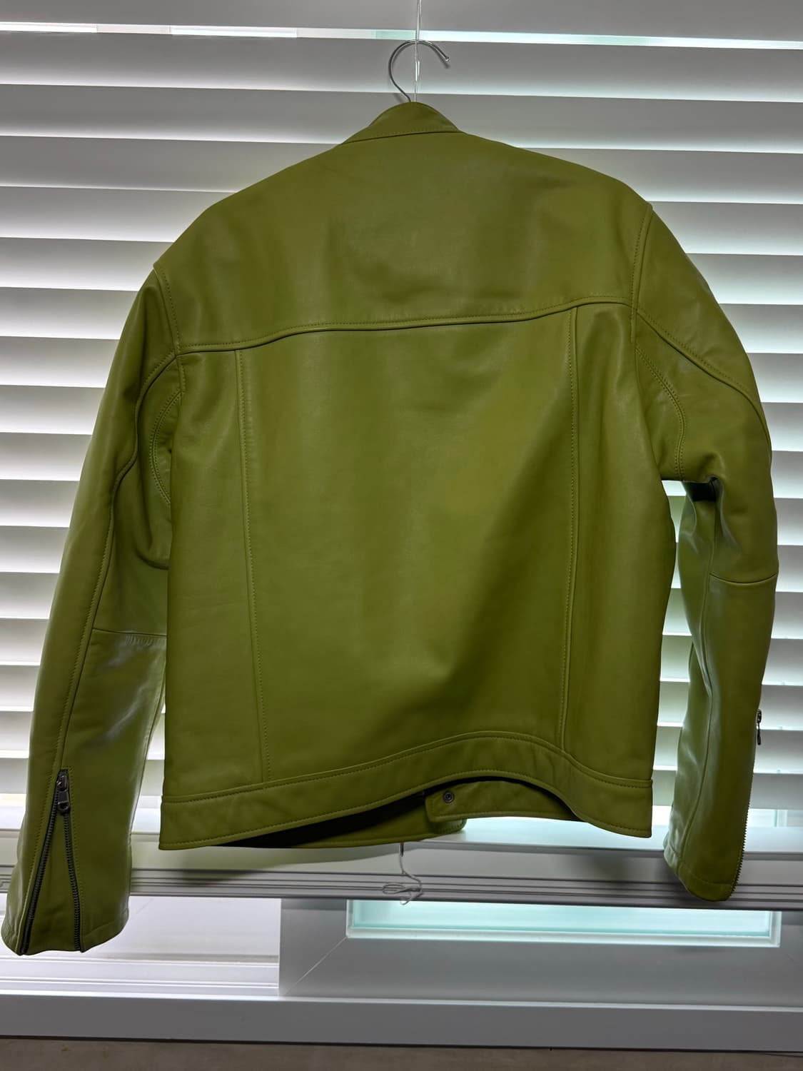 [M] 스투시 카페 레이서 레더자켓 상품이미지2