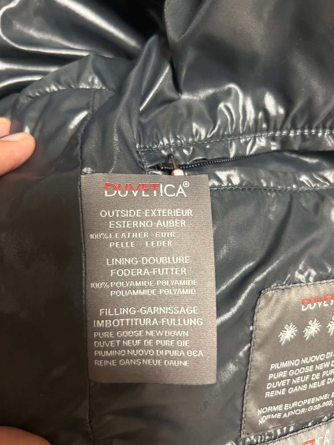 DUVETICA (듀베티카) 100% 가죽 프리미엄 구스다운 패딩 상품이미지5