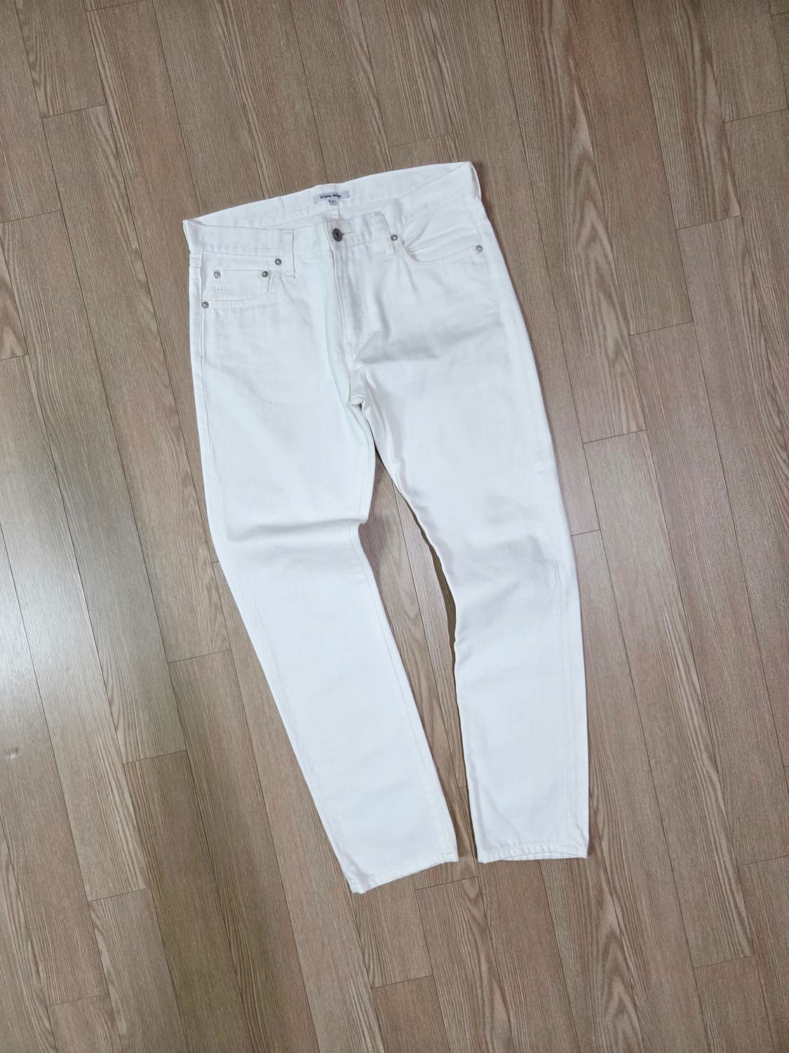 글로벌 워크 화이트 레귤러 핏 데님 팬츠 상품이미지3