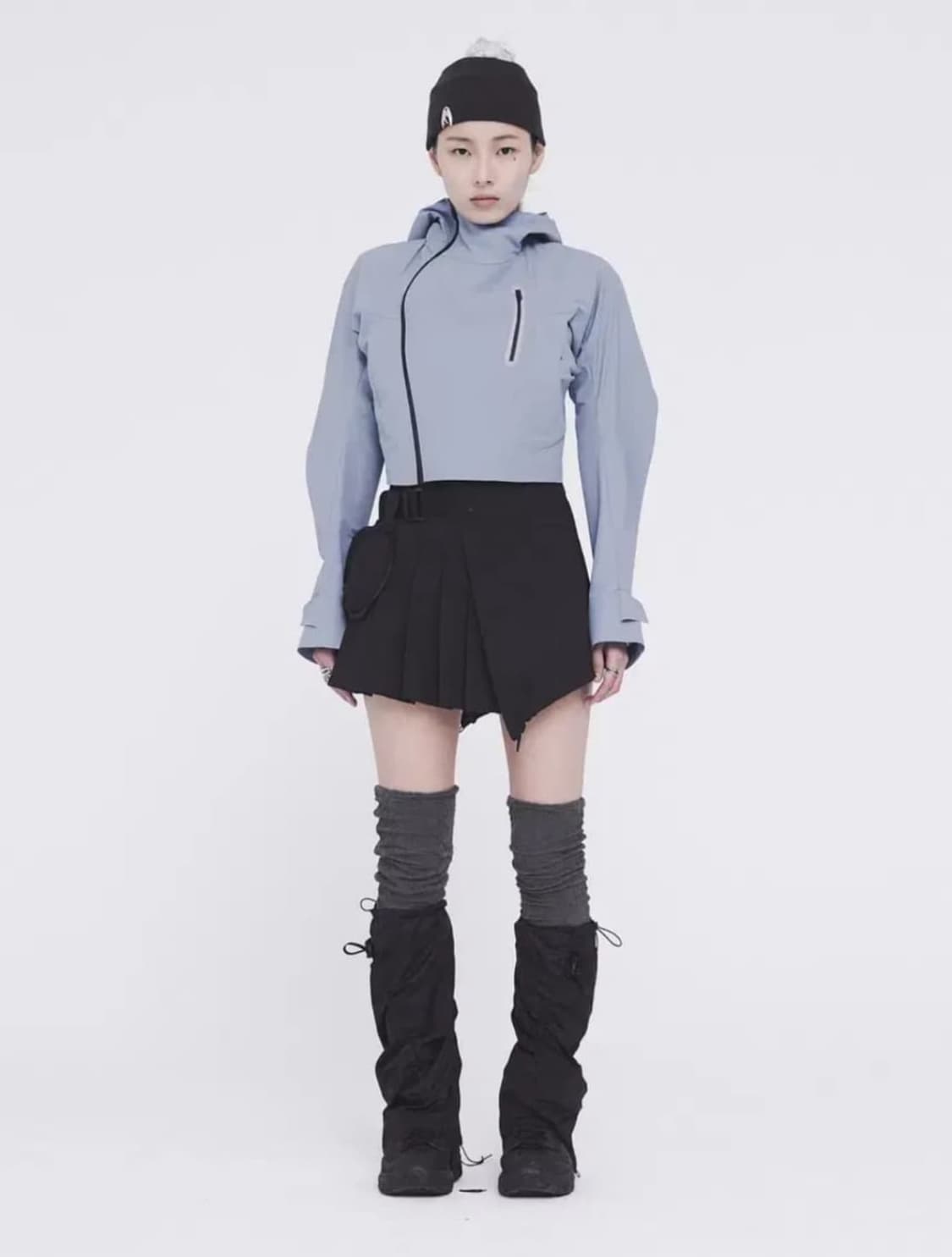 혜인서 크롭쉘 자켓(블루, 블랙) 0, 1 사이즈 구해요 상품이미지1